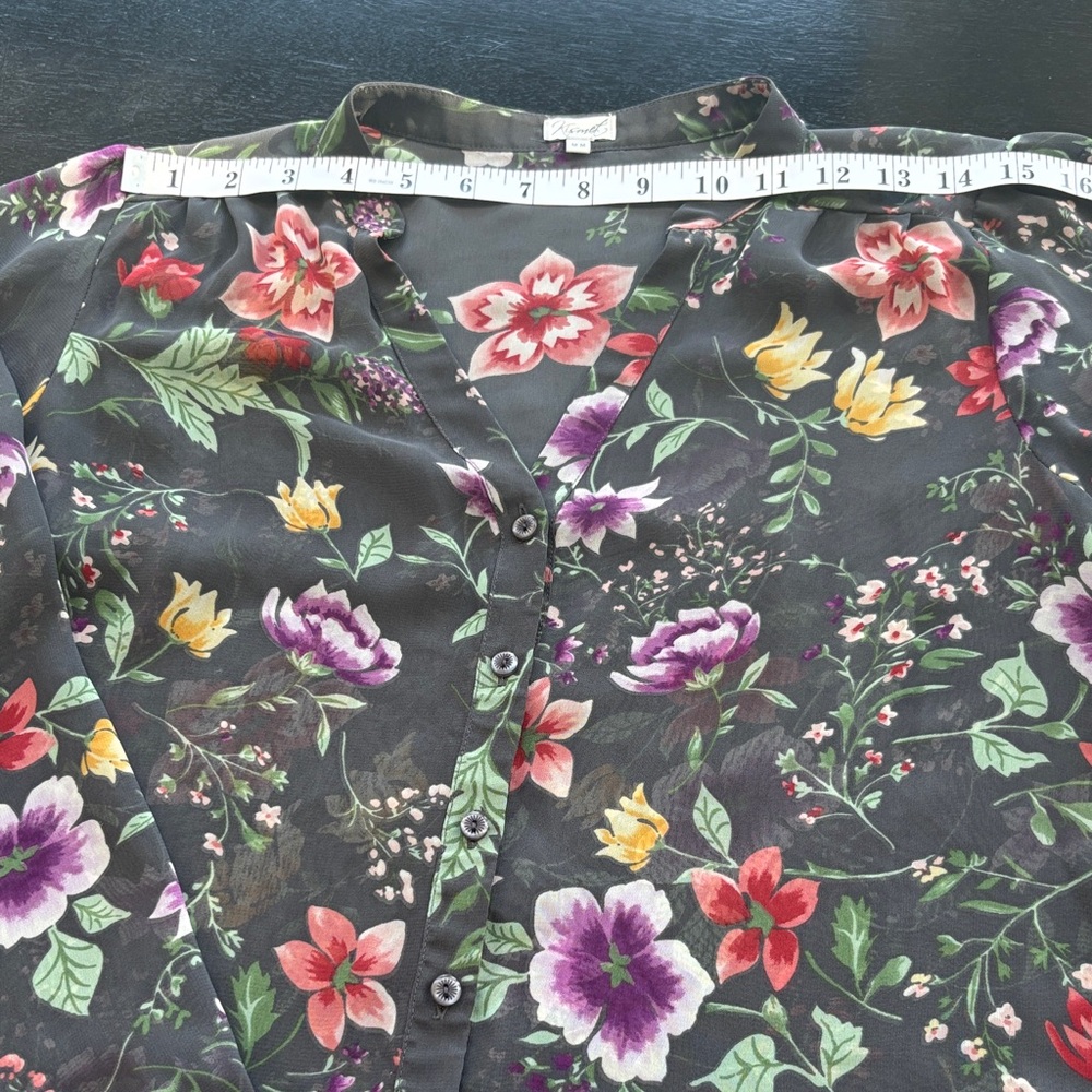 Kismet Dark Floral Sheer Button-Down Blouse - Size M - Picture 5 of 12